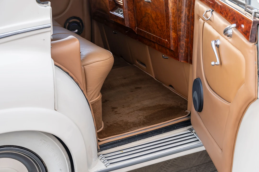 1957 Rolls-Royce Silver Wraith I - Image 19 of 31