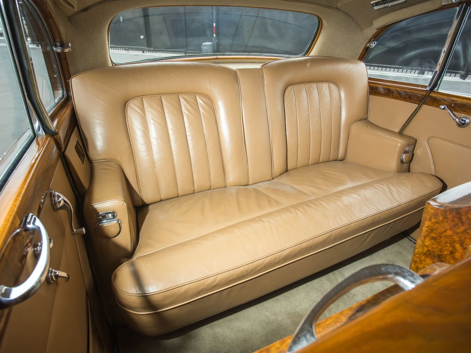 1957 Rolls-Royce Silver Wraith I - Image 10 of 29
