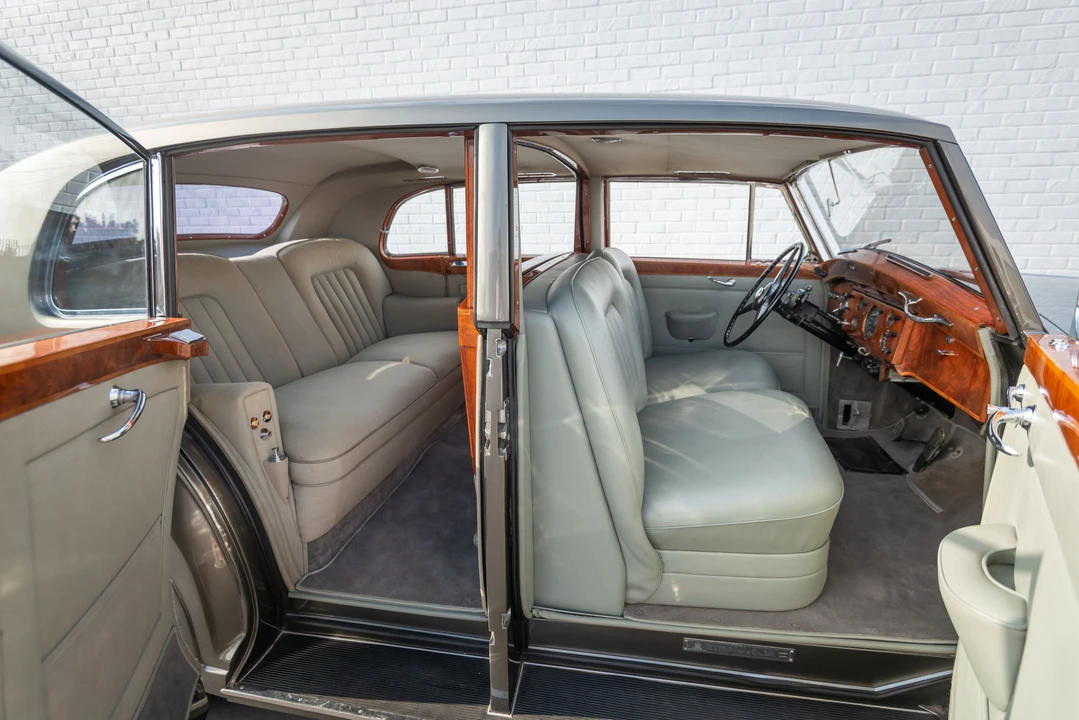 1957 Rolls-Royce Silver Wraith I - Image 15 of 31