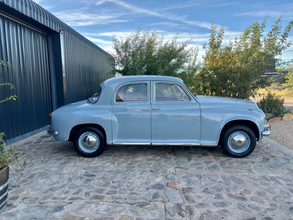 1957 Rover - Image 7 of 31