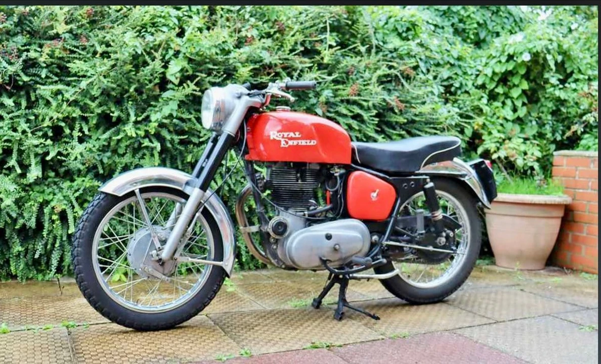 1957 Royal Enfield - Image 2 of 30
