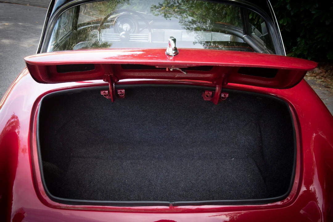 1957 Simca - Image 16 of 20