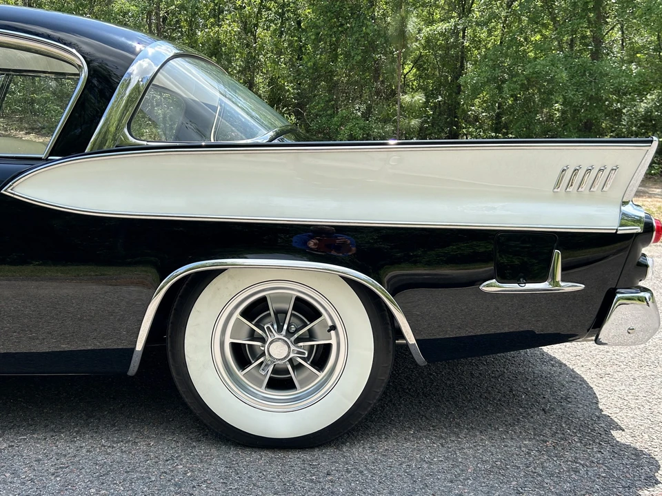 1957 Studebaker Hawk - Image 25 of 31