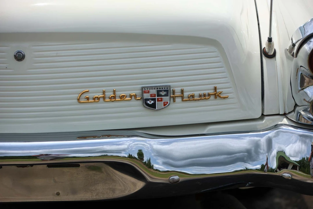 1957 Studebaker Hawk - Image 10 of 31