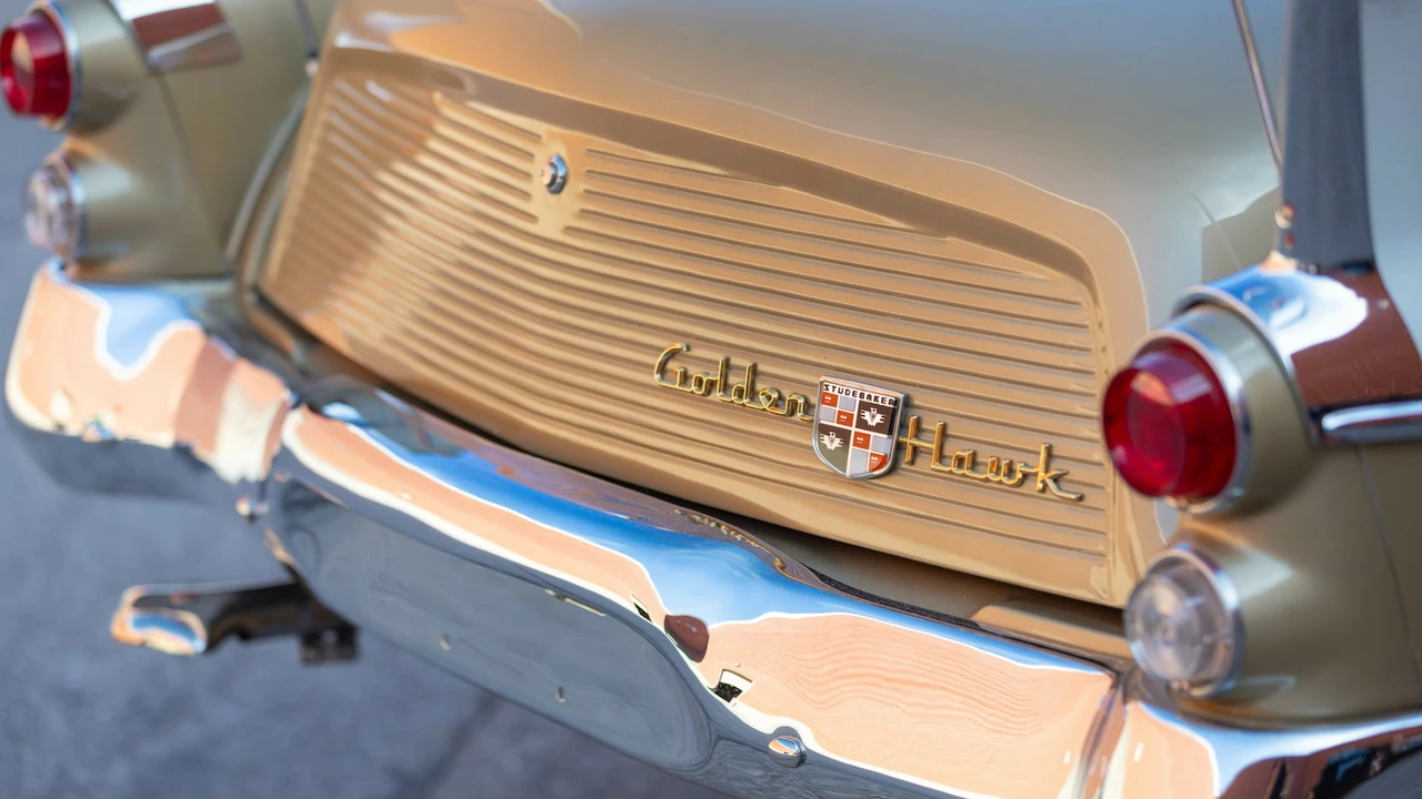 1957 Studebaker Hawk - Image 11 of 27