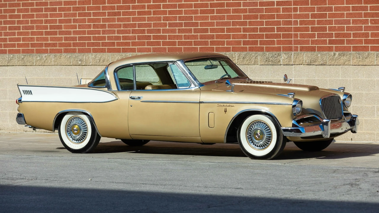 1957 Studebaker Hawk - Image 12 of 27