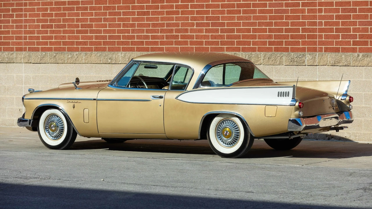1957 Studebaker Hawk - Image 13 of 27