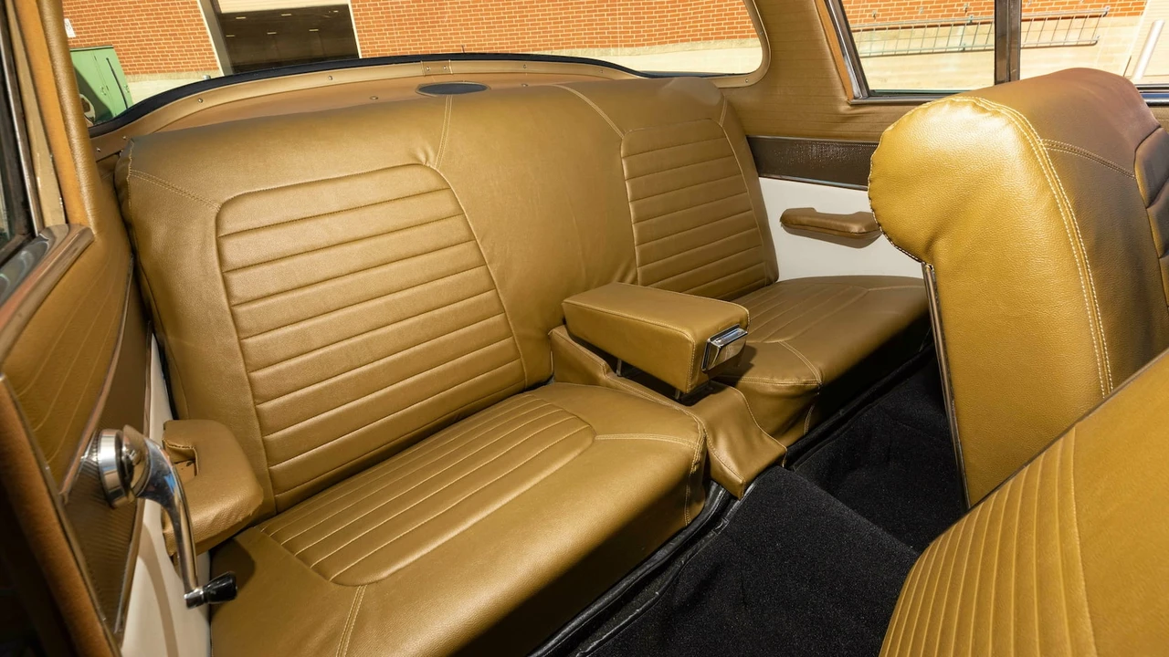 1957 Studebaker Hawk - Image 15 of 27