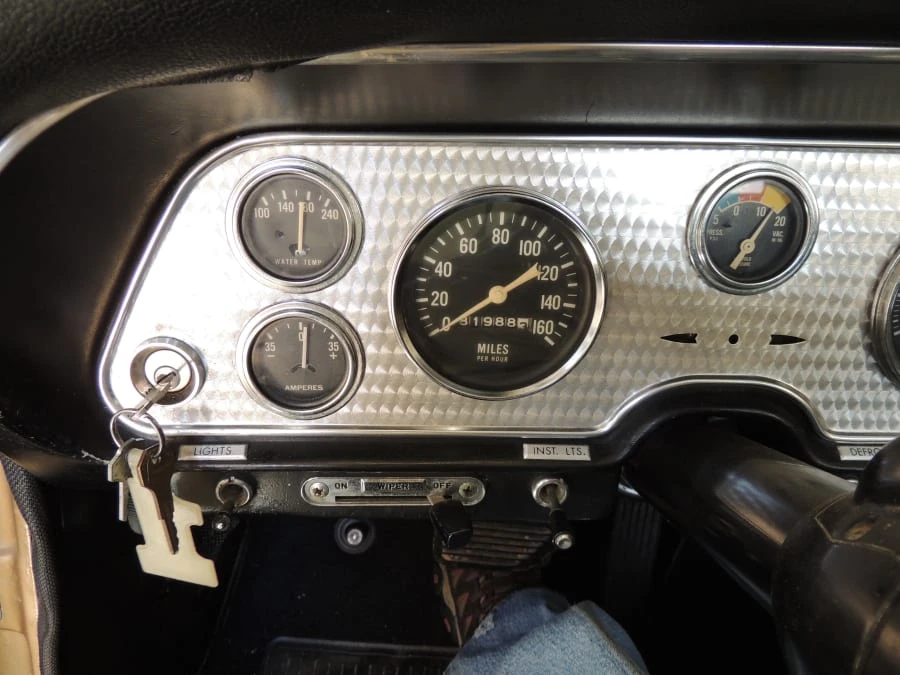 1957 Studebaker Hawk - Image 6 of 14