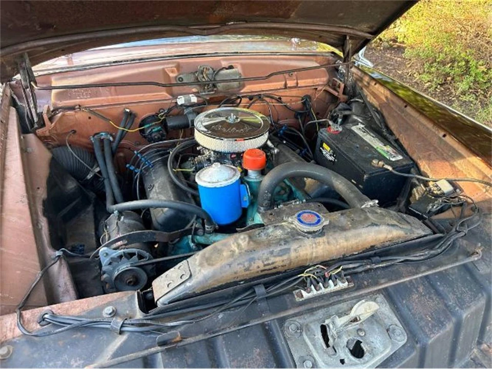 1957 Studebaker President - Image 8 of 19