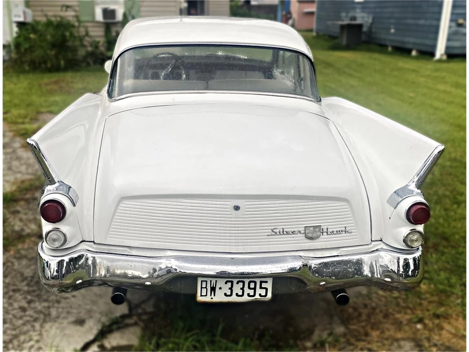1957 Studebaker Hawk - Image 12 of 31