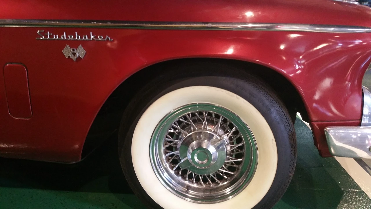 1957 Studebaker Hawk - Image 18 of 31