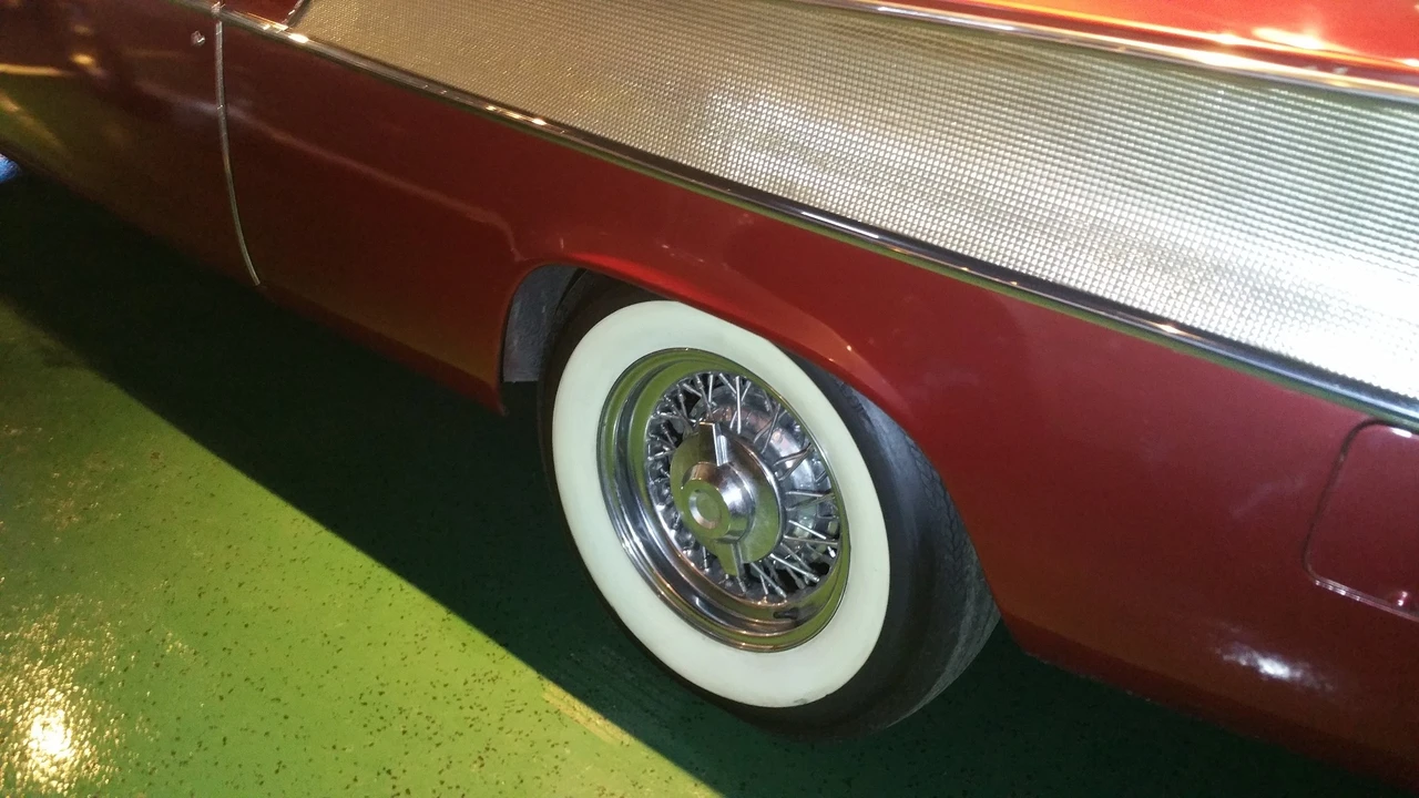 1957 Studebaker Hawk - Image 6 of 31