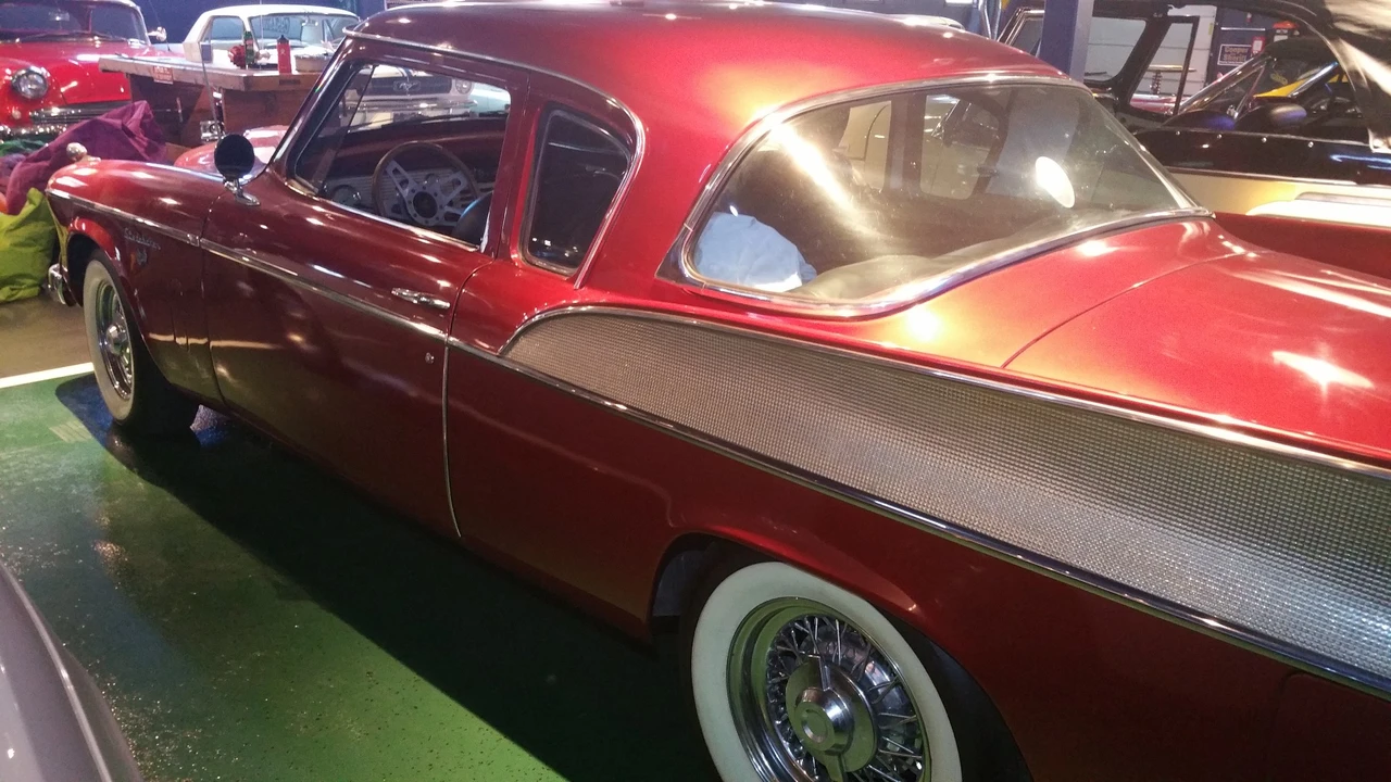 1957 Studebaker Hawk - Image 4 of 31