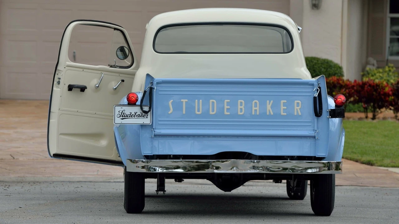 1957 Studebaker - Image 20 of 31
