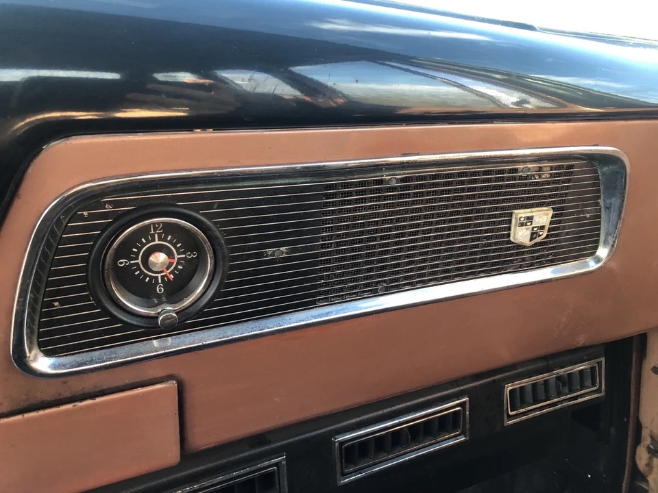 1957 Studebaker Commander - Image 4 of 21