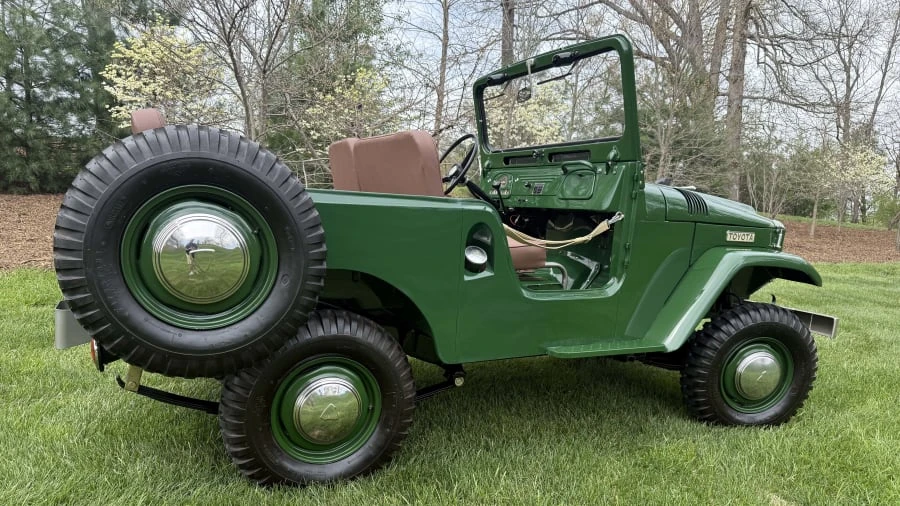 1957 Toyota J20 Land Cruiser - Image 2 of 12