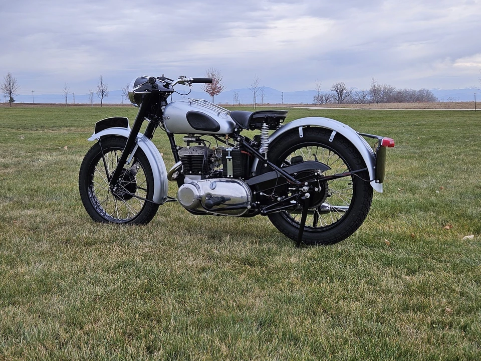 1957 Triumph 5TA Speed Twin - Image 8 of 31