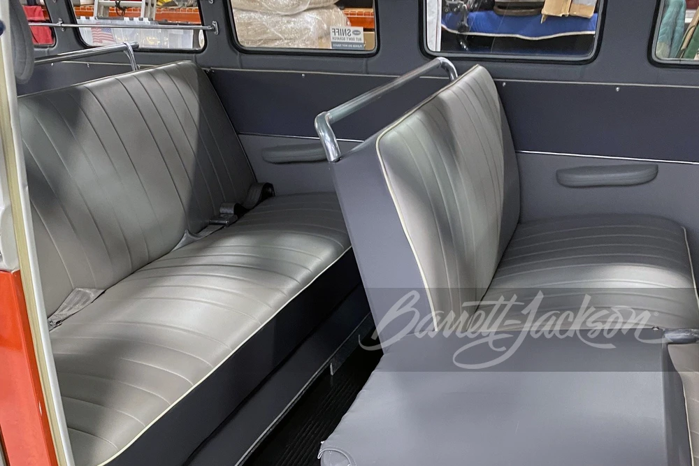 1957 Volkswagen Split-Window Bus - Image 11 of 18