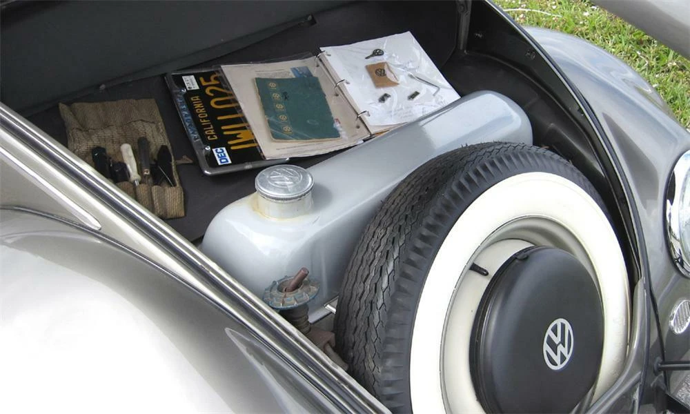 1957 Volkswagen Beetle (Oval Window) - Image 8 of 8