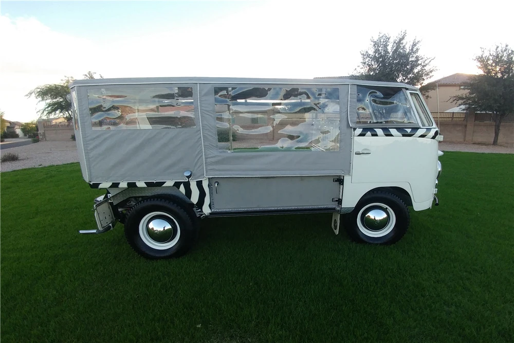 1957 Volkswagen Split-Window Bus - Image 8 of 8