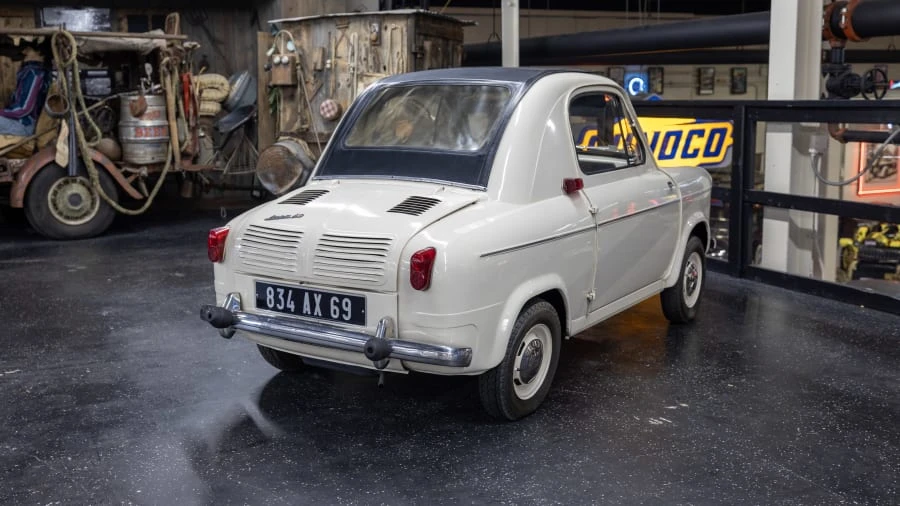 1957 Vespa 400 - Image 3 of 29