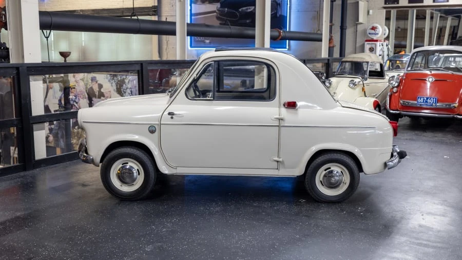 1957 Vespa 400 - Image 9 of 29