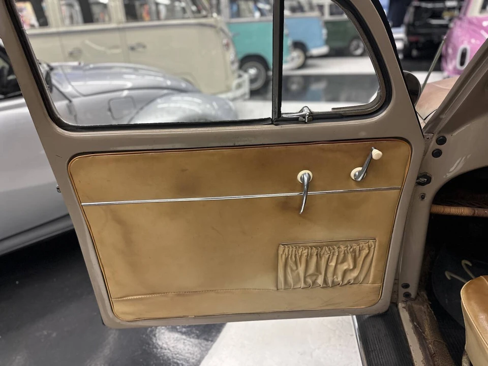 1957 Volkswagen Beetle (Oval Window) - Image 10 of 18