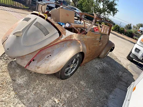 1957 Volkswagen Beetle 1.8T Classic Convertible 2D