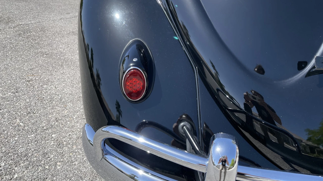 1957 Volkswagen Beetle (Oval Window) - Image 20 of 27