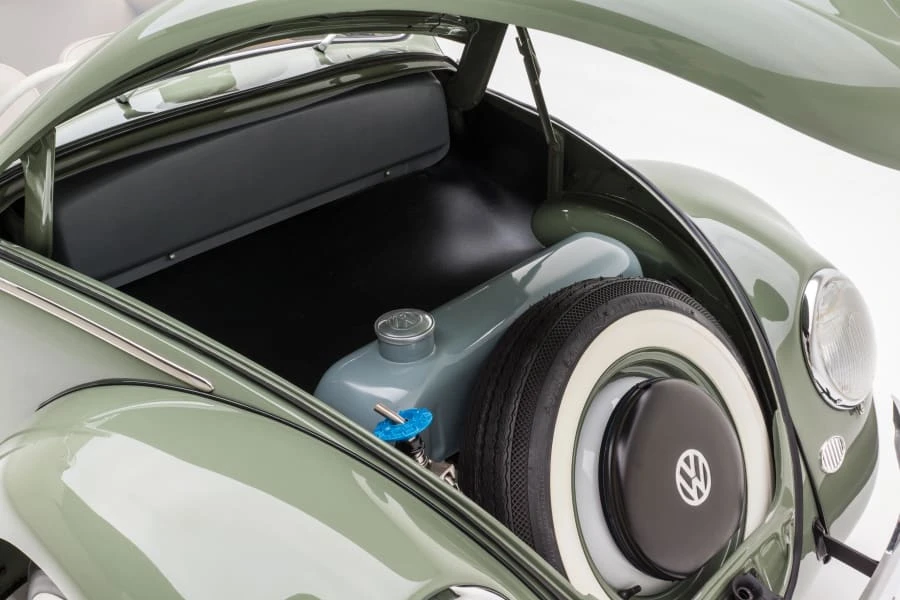 1957 Volkswagen Beetle (Oval Window) - Image 5 of 7