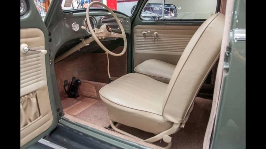 1957 Volkswagen Beetle (Oval Window) - Image 4 of 12
