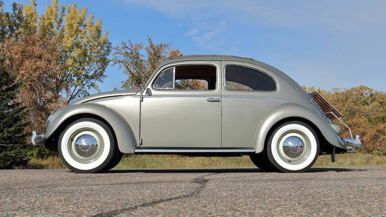 1957 Volkswagen Beetle (Oval Window) - Image 22 of 31