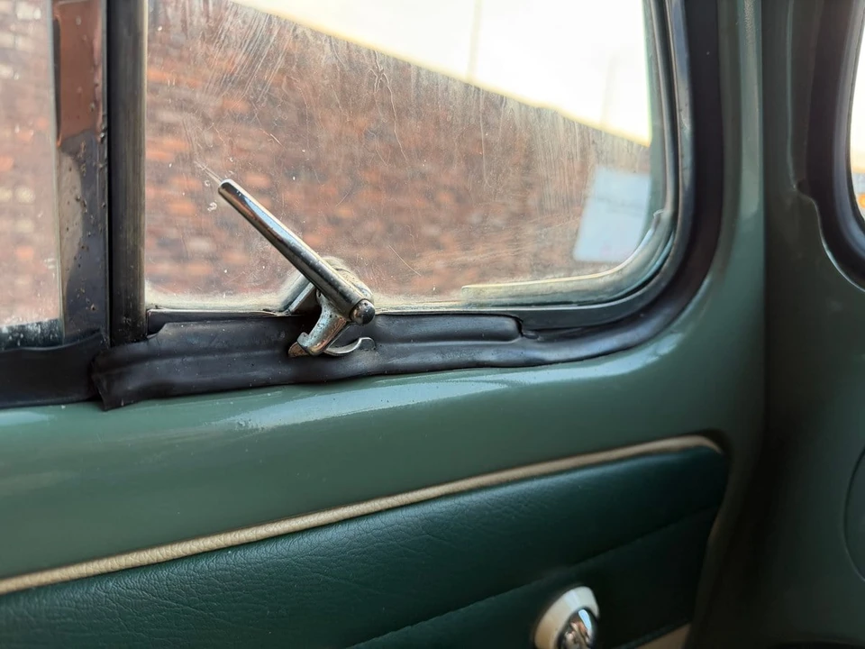 1957 Volkswagen Beetle (Oval Window) - Image 21 of 30