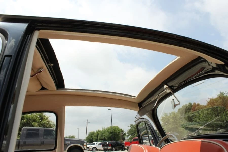 1957 Volkswagen Beetle (Oval Window) - Image 5 of 7