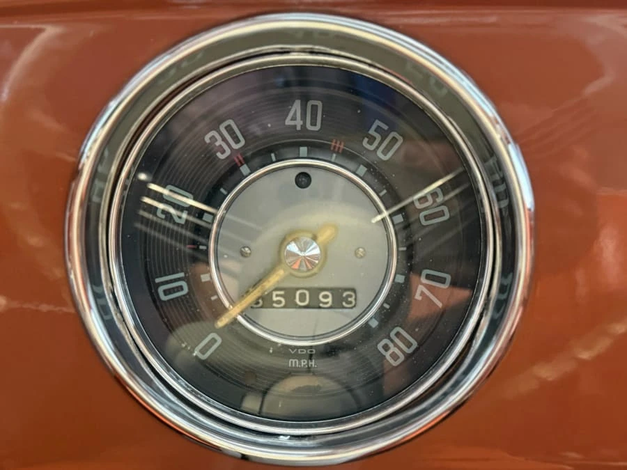1957 Volkswagen Beetle (Oval Window) - Image 27 of 31
