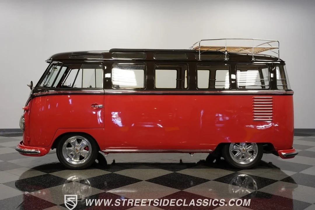 1957 Volkswagen Split-Window Bus - Image 3 of 12