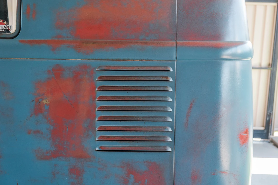 1957 Volkswagen Split-Window Bus - Image 31 of 31