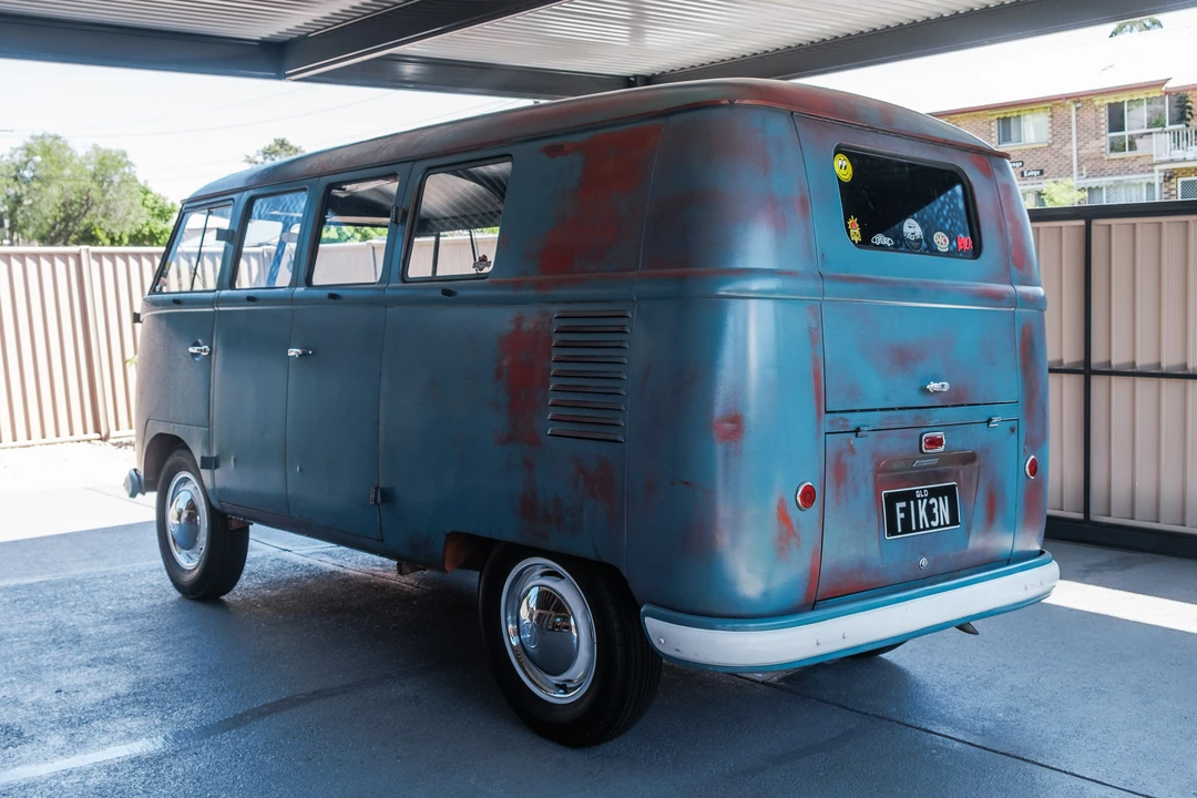 1957 Volkswagen Split-Window Bus - Image 8 of 31