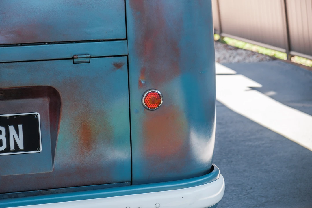1957 Volkswagen Split-Window Bus - Image 25 of 31