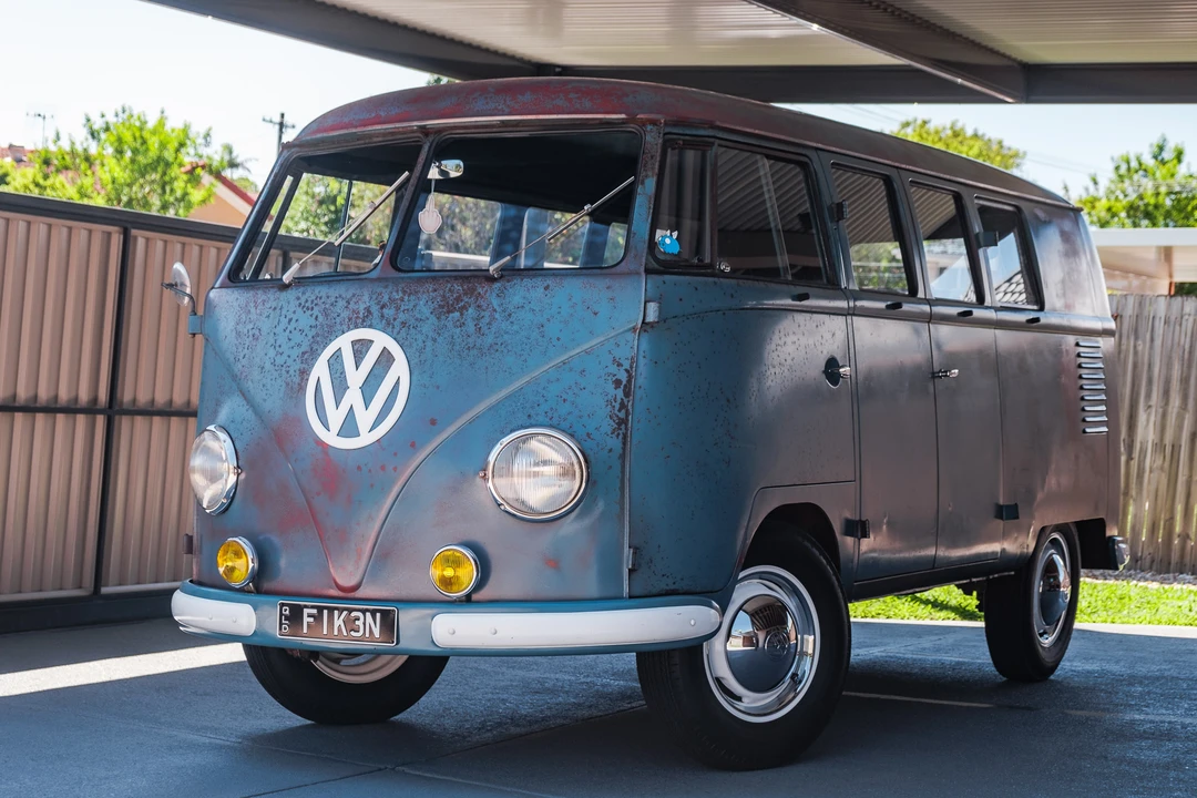 1957 Volkswagen Split-Window Bus - Image 13 of 31