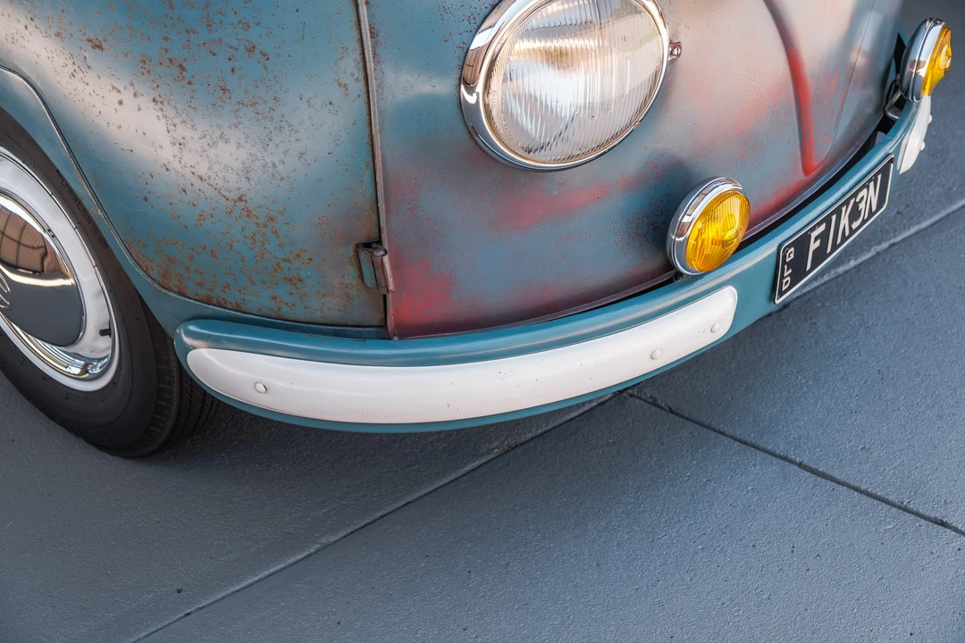1957 Volkswagen Split-Window Bus - Image 22 of 31
