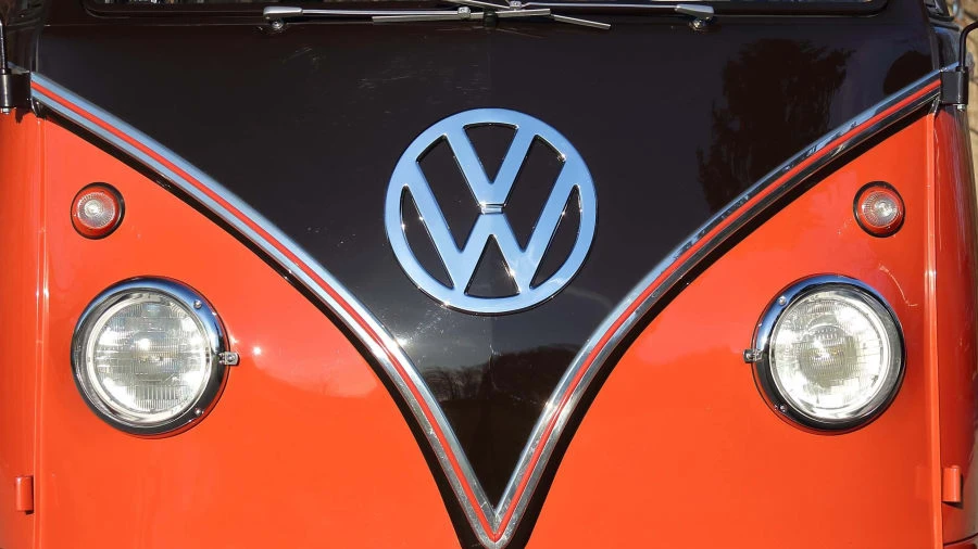 1957 Volkswagen Split-Window Bus - Image 19 of 20