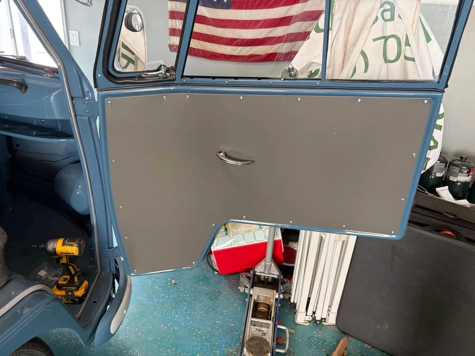 1957 Volkswagen Split-Window Bus - Image 8 of 8