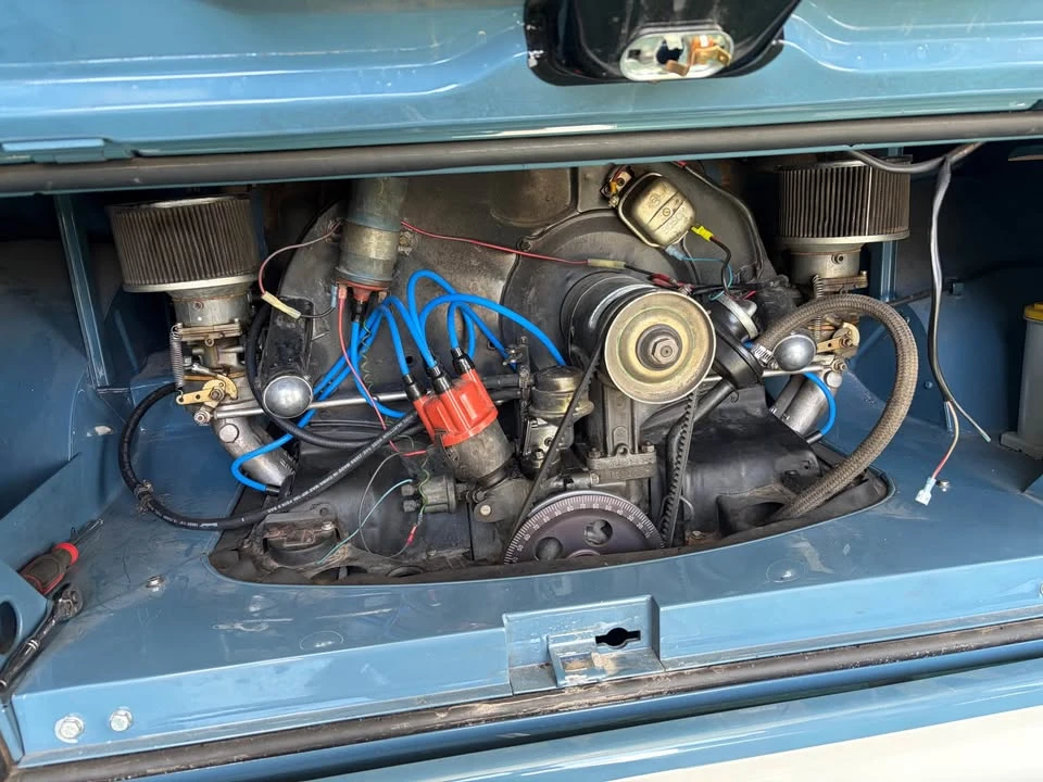 1957 Volkswagen Split-Window Bus - Image 6 of 8