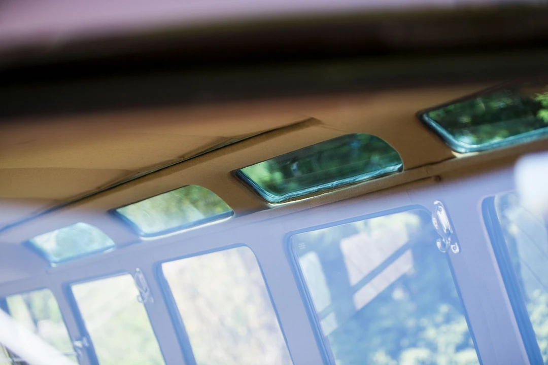 1957 Volkswagen Split-Window Bus - Image 3 of 31