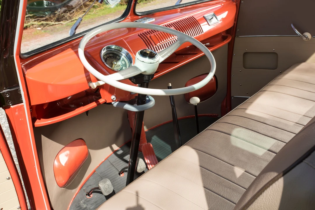 1957 Volkswagen Split-Window Bus - Image 11 of 31