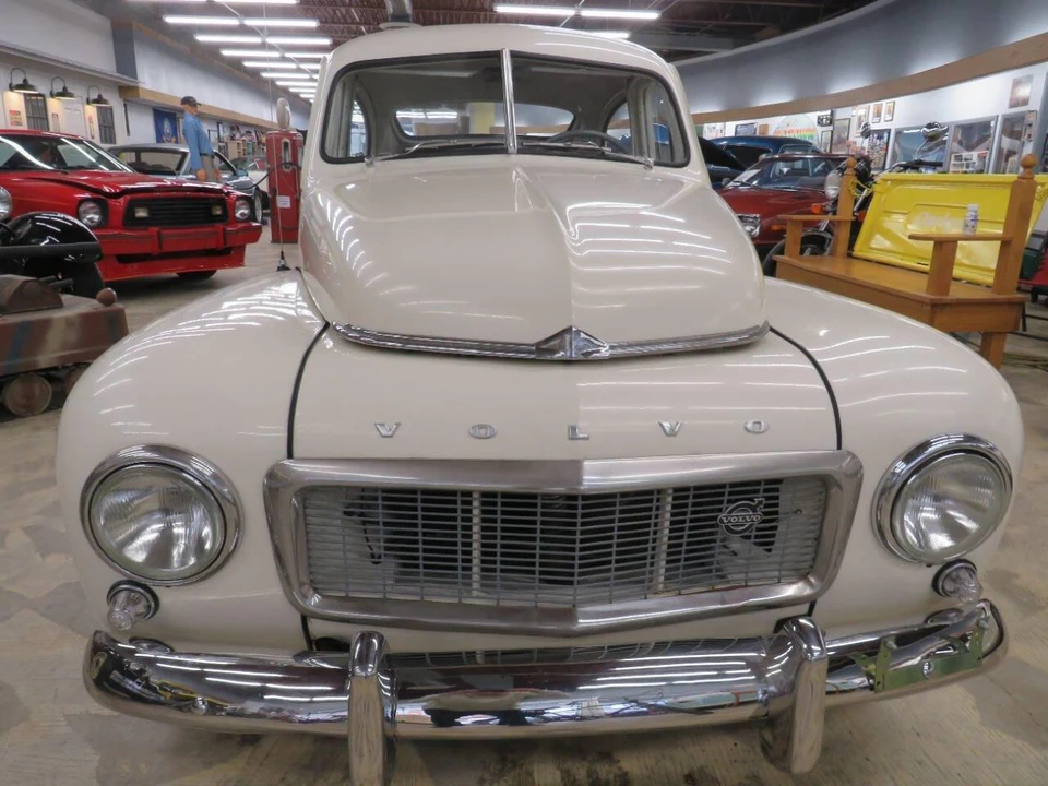 1957 Volvo 200 Series - Image 8 of 19