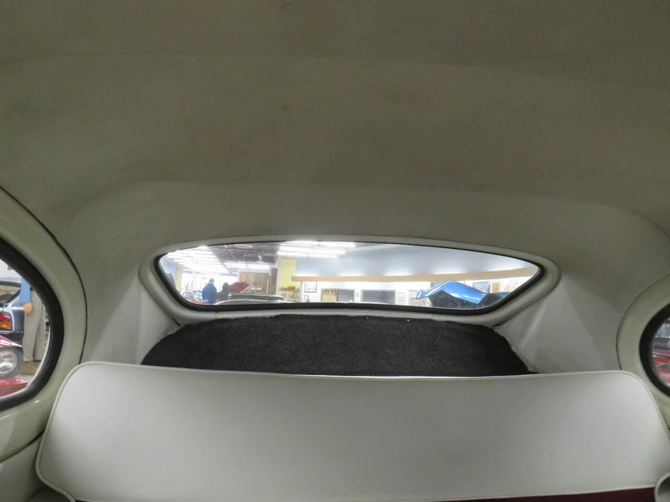 1957 Volvo 200 Series - Image 14 of 19