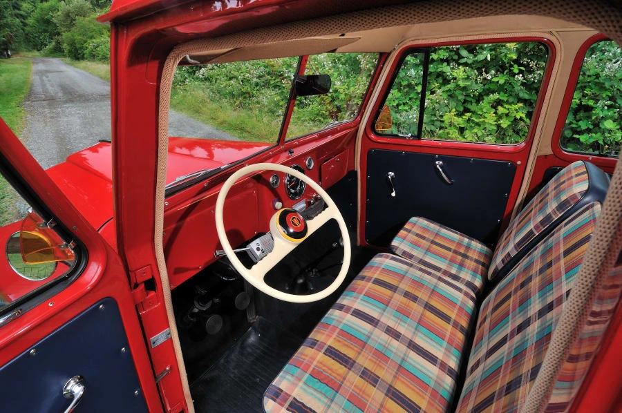 1957 Willys Jeep Wagon - Image 4 of 12